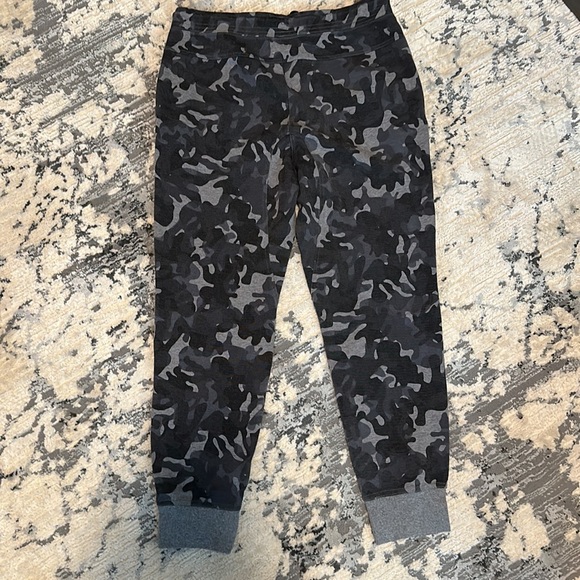 Nike Sportswear Tech Fleece - Picture 2 of 3